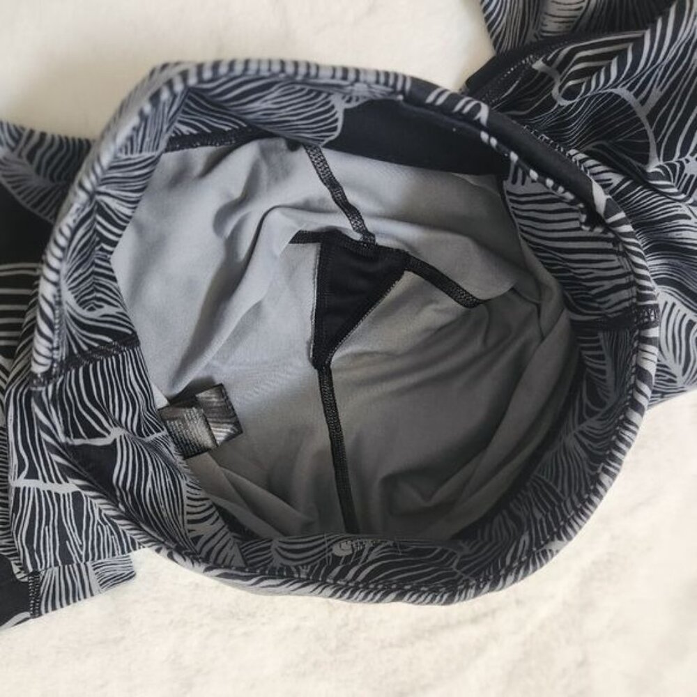 The north Face leggings size M - Picture 8 of 13